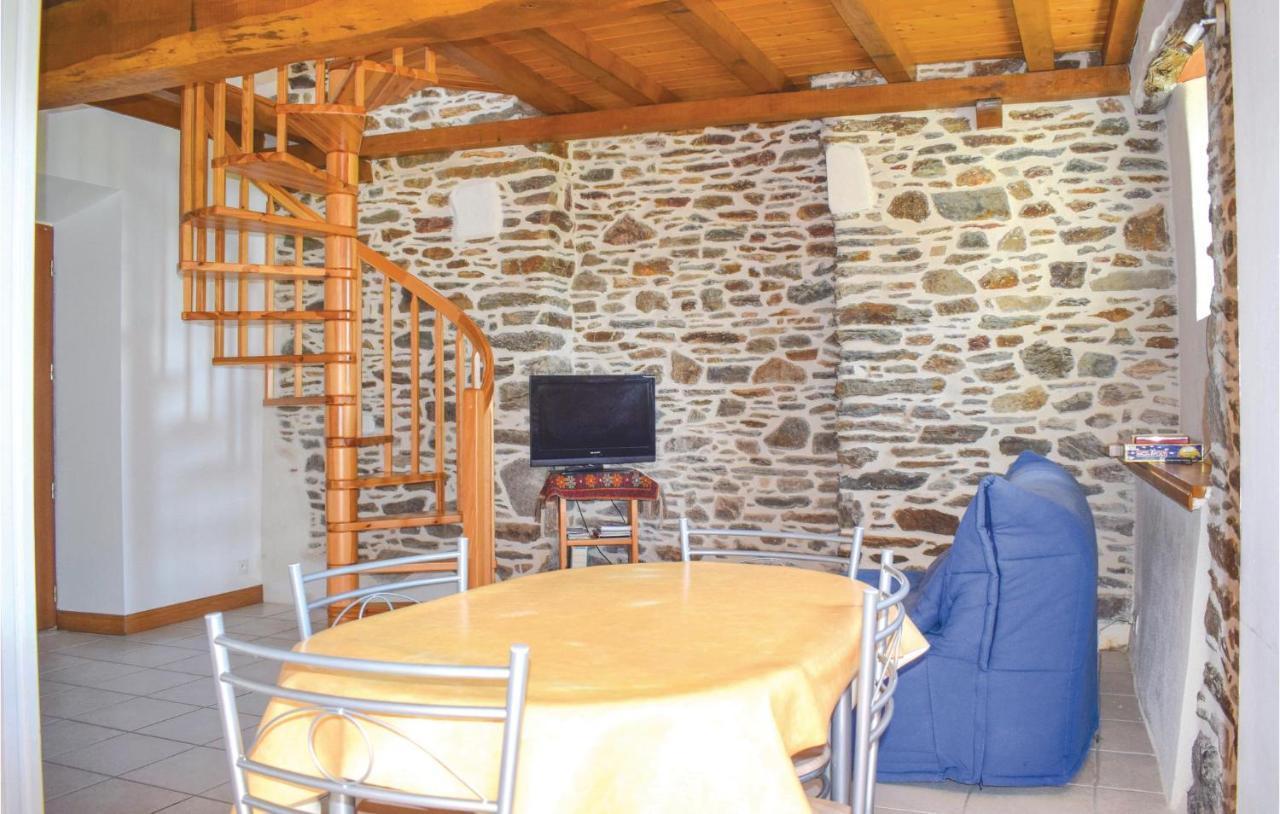 1 Bedroom Nice Home In Minihy Treguier ภายนอก รูปภาพ